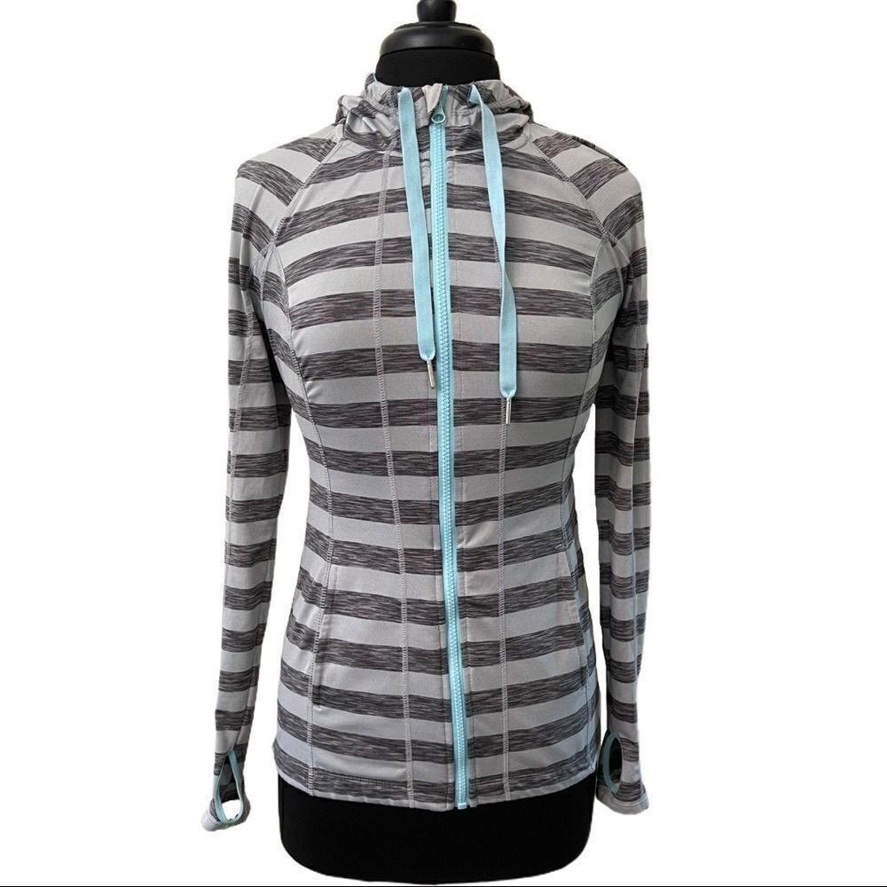 Lukka Full Zip Gray Striped Hoodie Sz M